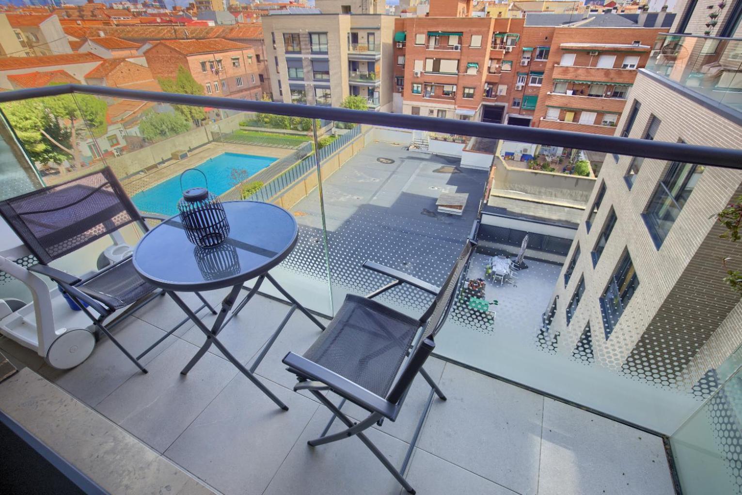 2B2B Deluxe Apartment - Jardines De Cuatro Caminos - Business District - Santiago Bernabeu Madrid Exteriör bild